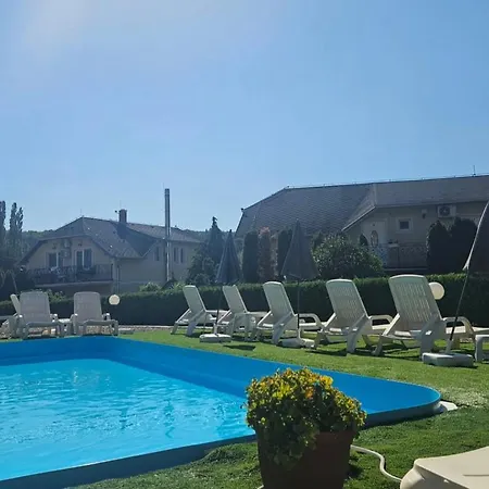 Suncani Breg Pensionat 4*